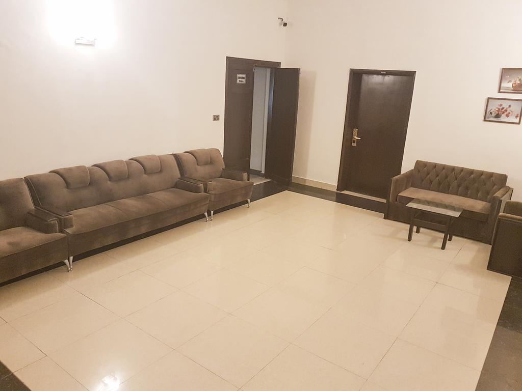 Shelton Accommodator Peshawar Exterior photo